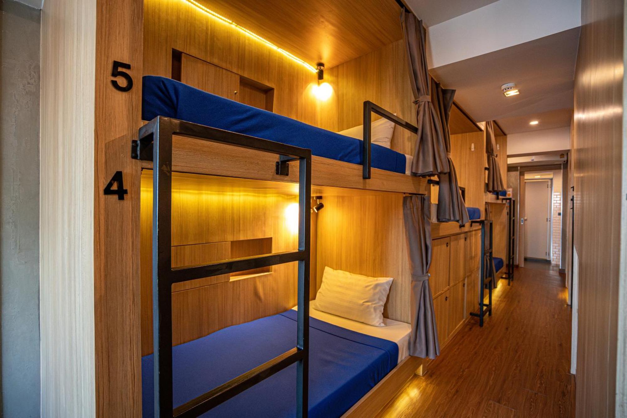 Patong Poshtel (Adults Only) Hostel Exterior photo
